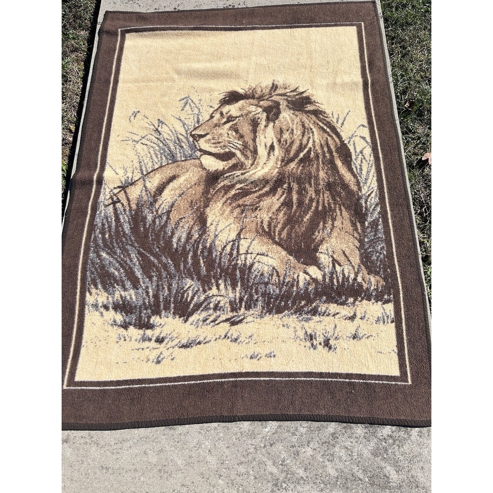 Vintage TAC Blanket Throw Lion Reversible 60"x 80" HeavyBrown Beige Made In USA